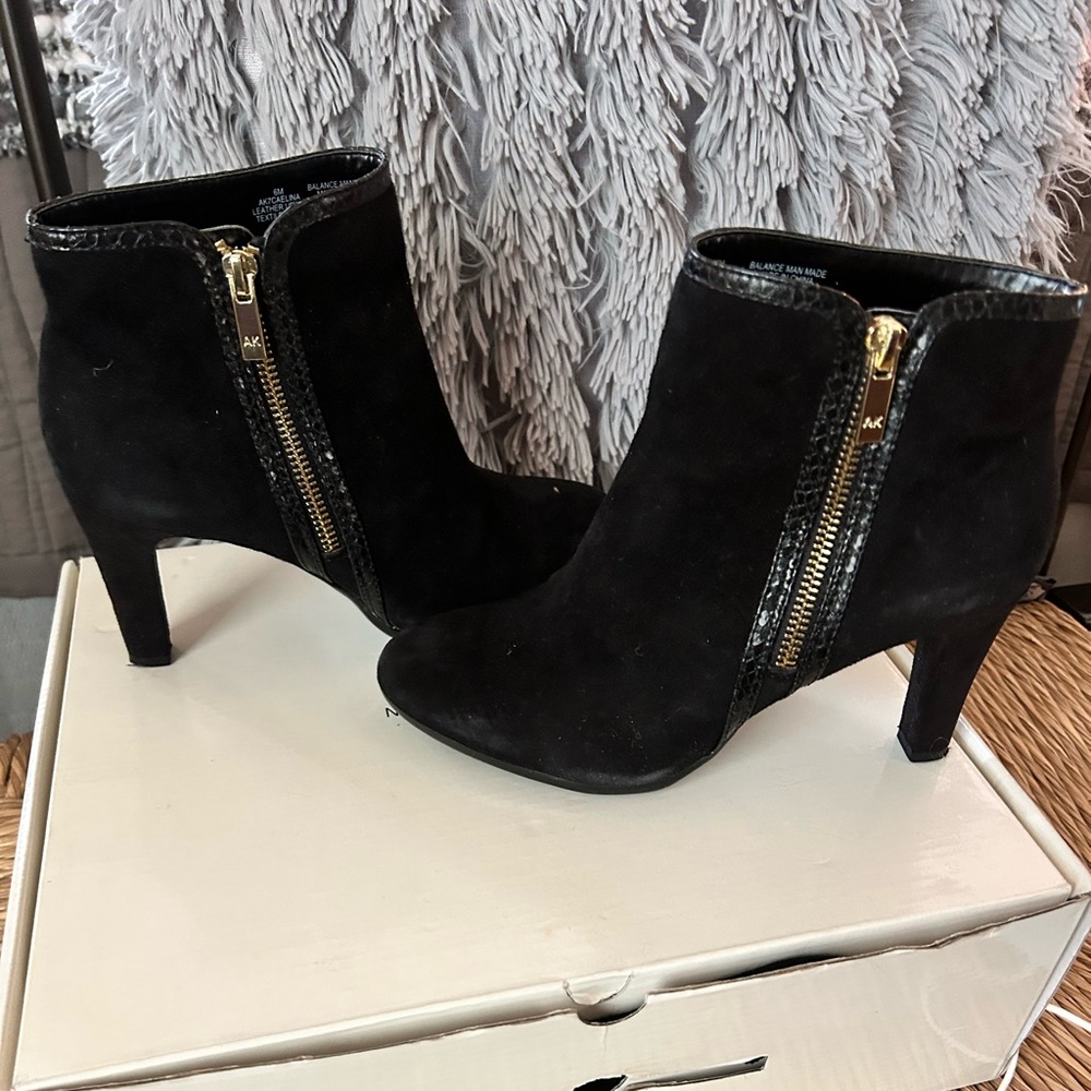 Beautiful pair of Anne Klein black suede booties. Size 6